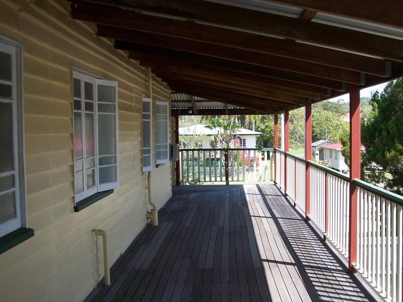 18 Truro Street, Torquay QLD 4655