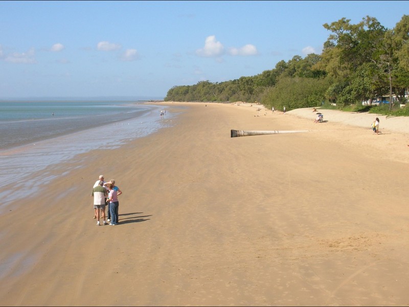 18 Truro Street, Torquay QLD 4655