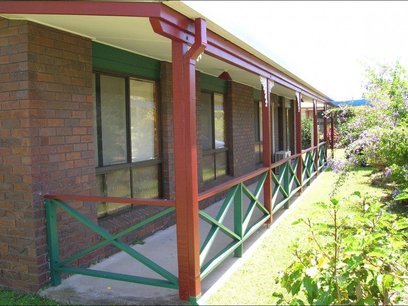 17 Marr Street, Point Vernon QLD 4655