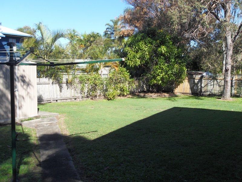 80 Drummond St, Urangan QLD 4655
