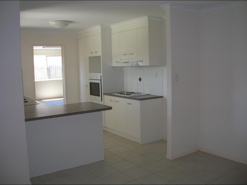 75 Wattle Street, Point Vernon QLD 4655