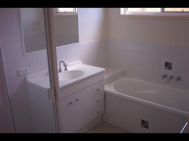 75 Wattle Street, Point Vernon QLD 4655