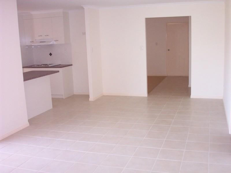 75 Wattle Street, Point Vernon QLD 4655