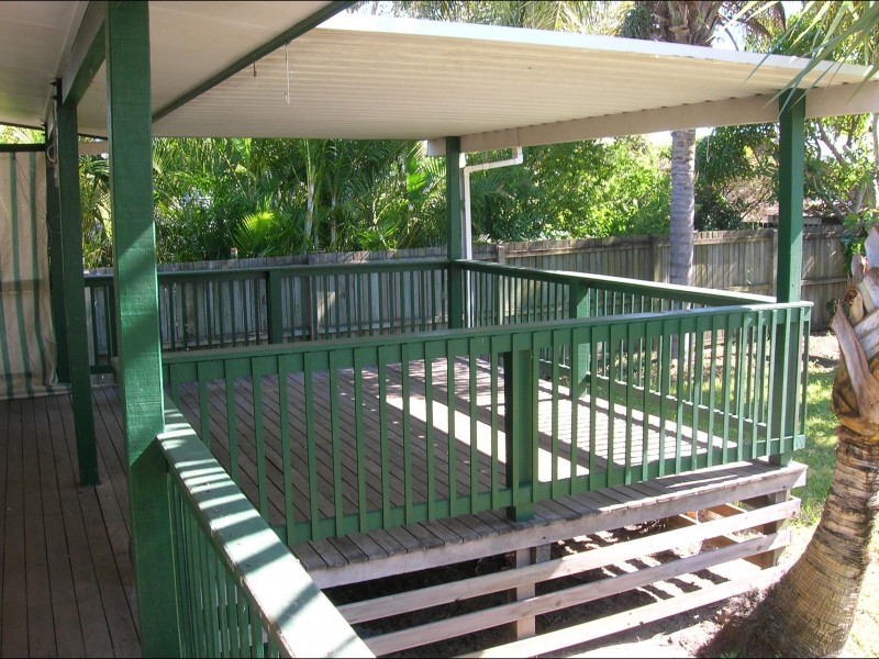20 White Street, Point Vernon QLD 4655