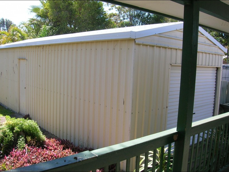 20 White Street, Point Vernon QLD 4655