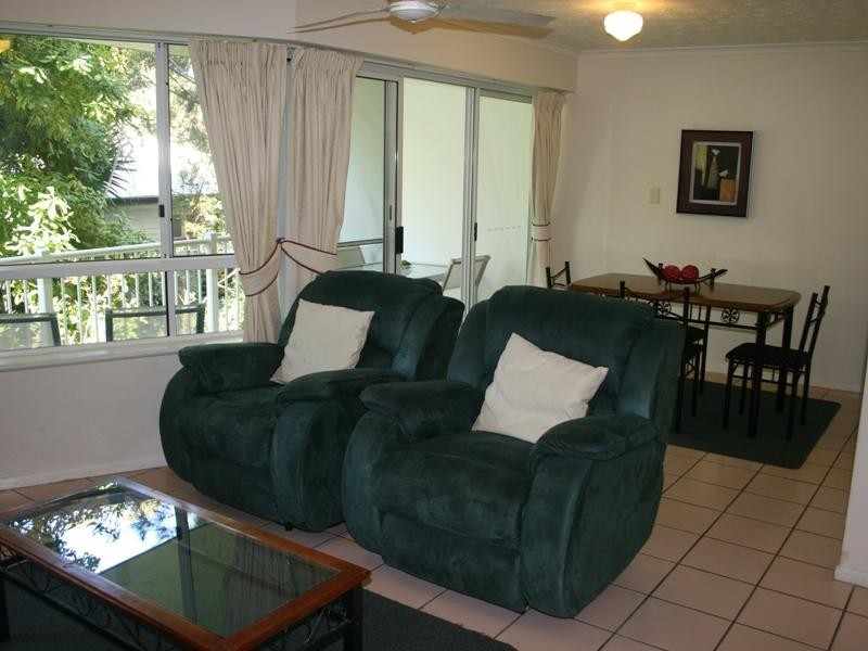 7/407 Esplanade, Torquay QLD 4655