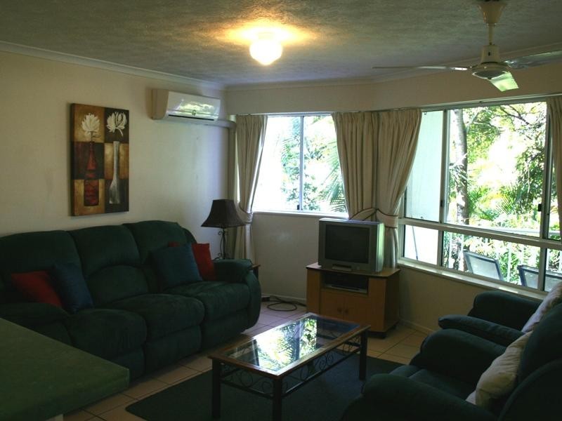 7/407 Esplanade, Torquay QLD 4655