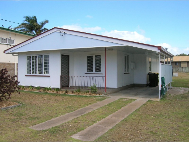 7 Ocean St, Torquay QLD 4655