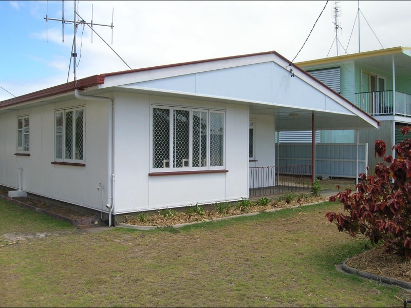 7 Ocean St, Torquay QLD 4655