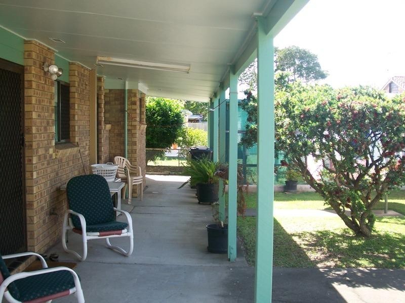 18 South St, Urangan QLD 4655