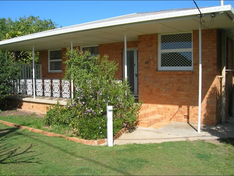 25 Ocean Street, Torquay QLD 4655