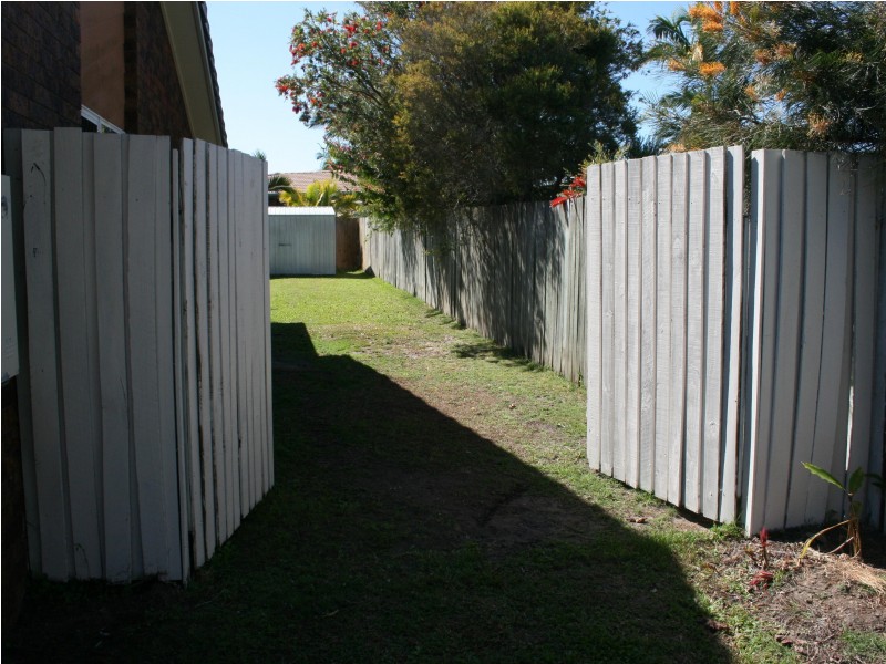 90 Tooth Street, Pialba QLD 4655
