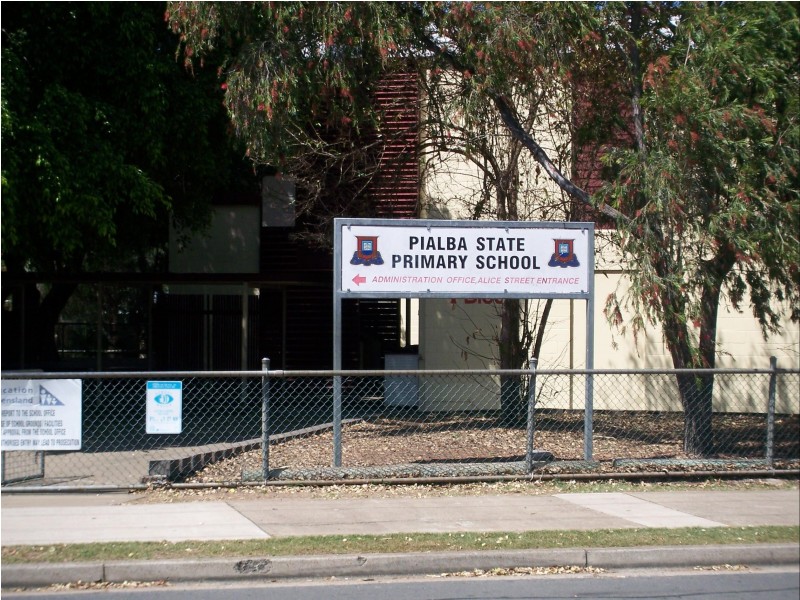 90 Tooth Street, Pialba QLD 4655