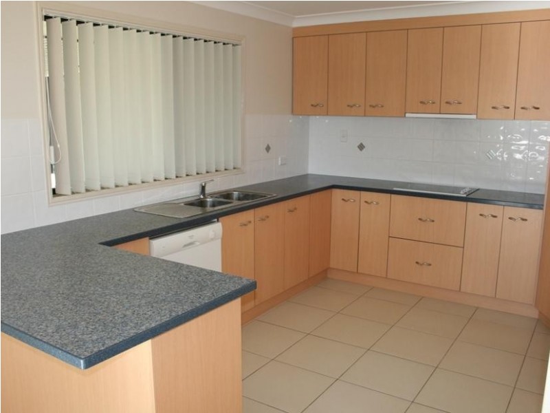 13 Lady Penryhn Drive, Eli Waters QLD 4655