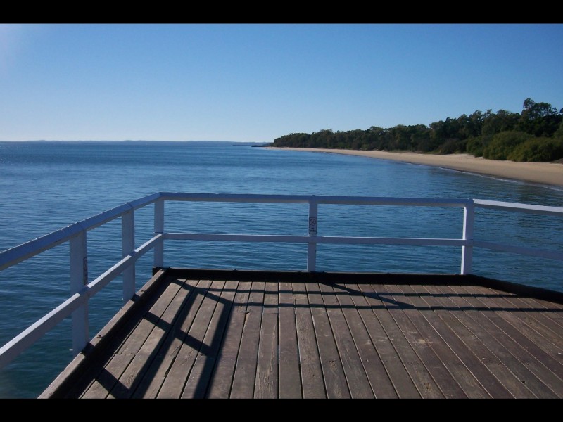 115 Bideford St, Torquay QLD 4655