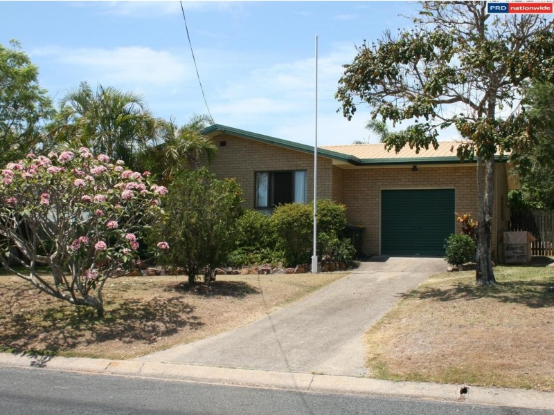 17 Bruce Street, Torquay QLD 4655