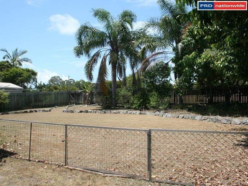 17 Bruce Street, Torquay QLD 4655