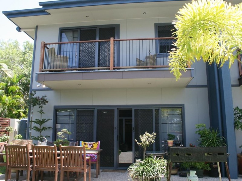2/16 Gossner Street, Scarness QLD 4655