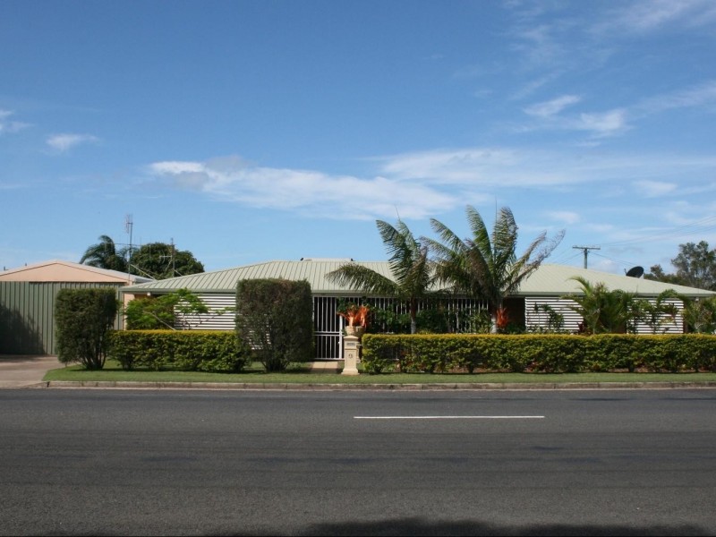 796 Boat Harbour Drive, Urangan QLD 4655