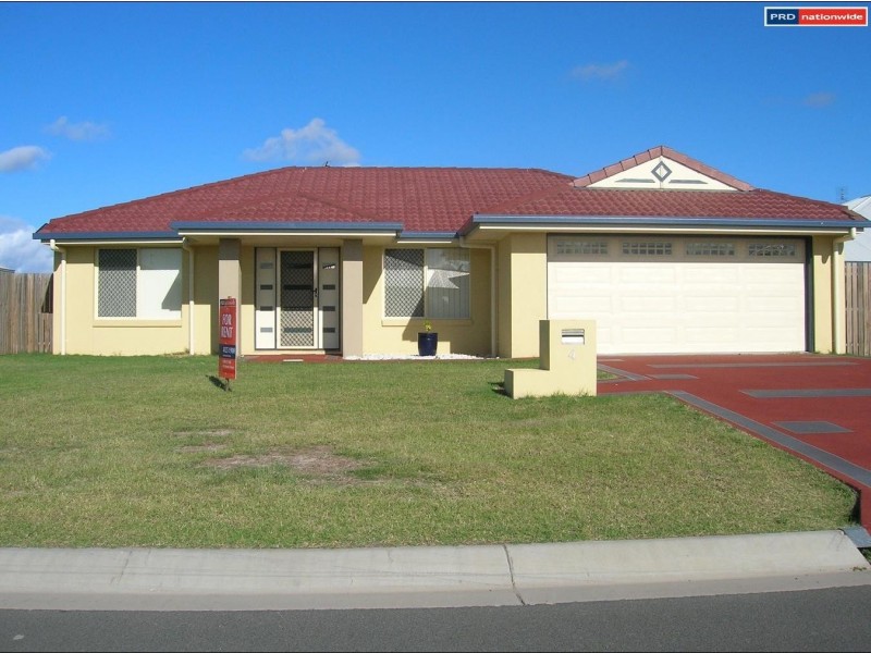 4 Earl St Vincent Circuit, Eli Waters QLD 4655