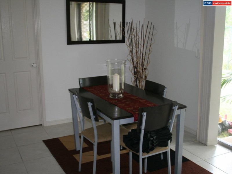 2/111 Ibis Boulevard, Eli Waters QLD 4655