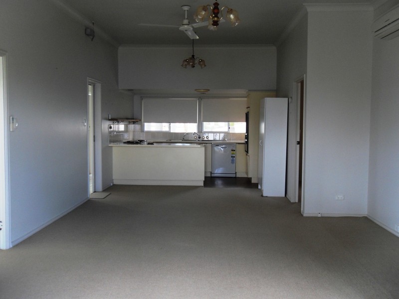 159 Esplanade, Point Vernon QLD 4655