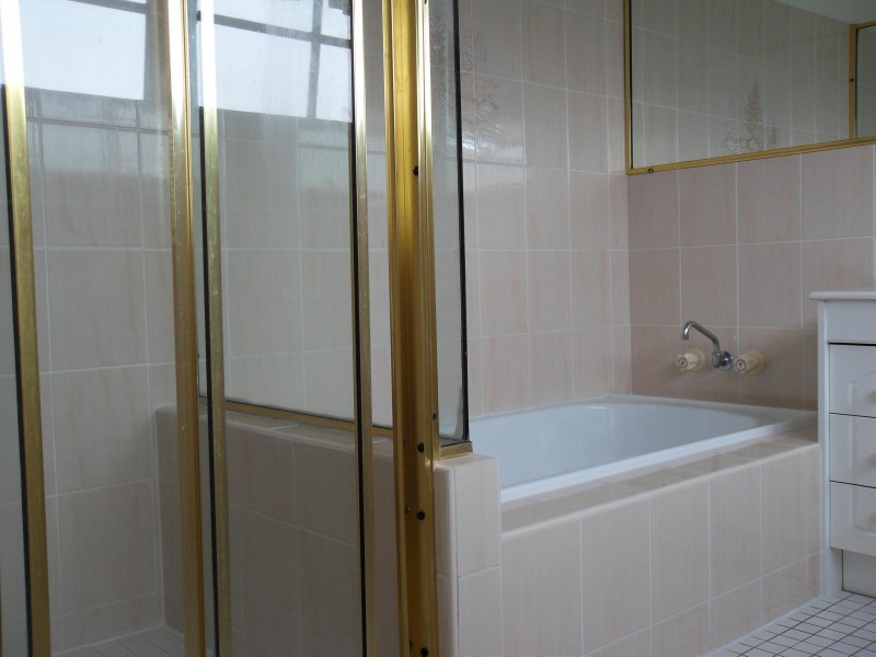 159 Esplanade, Point Vernon QLD 4655