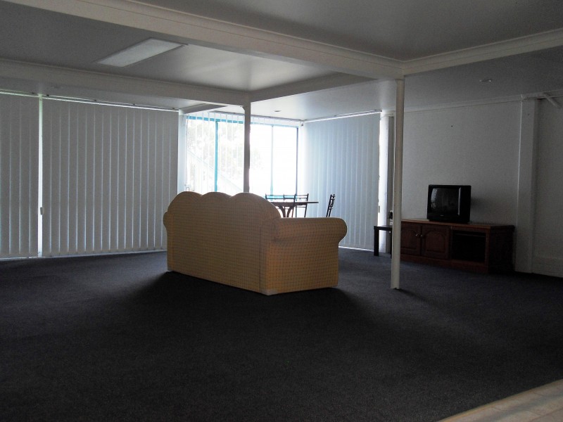 159 Esplanade, Point Vernon QLD 4655