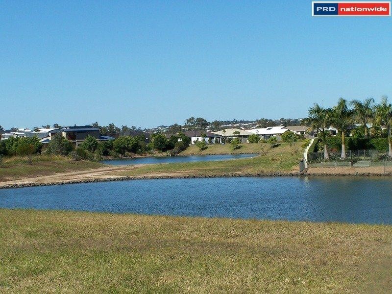 7 Kirra Court, Eli Waters QLD 4655