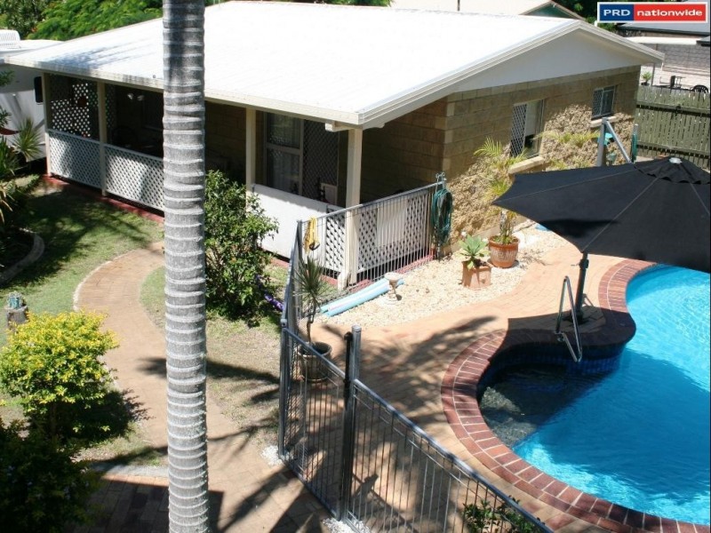 28 Gibbs Street, Urangan QLD 4655