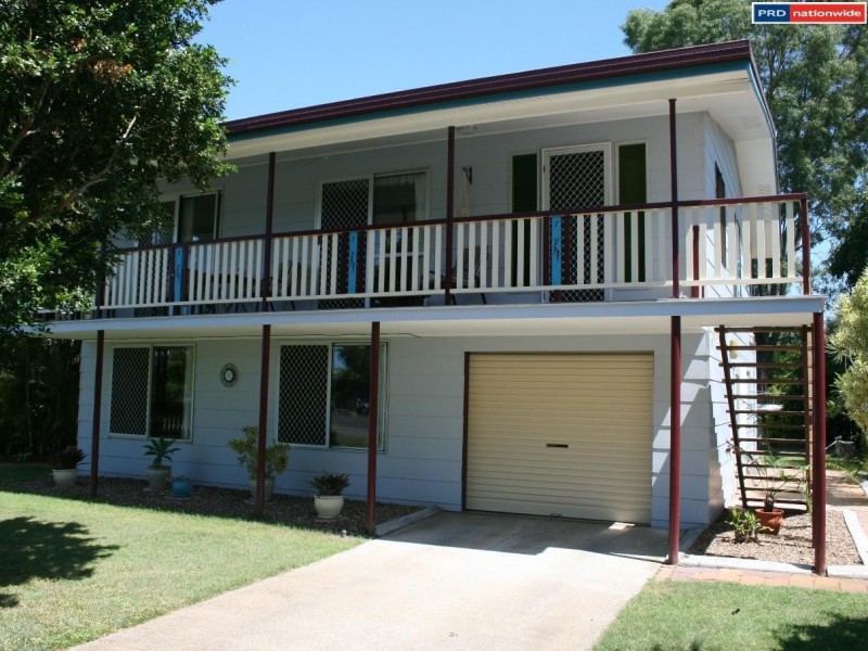 28 Gibbs Street, Urangan QLD 4655