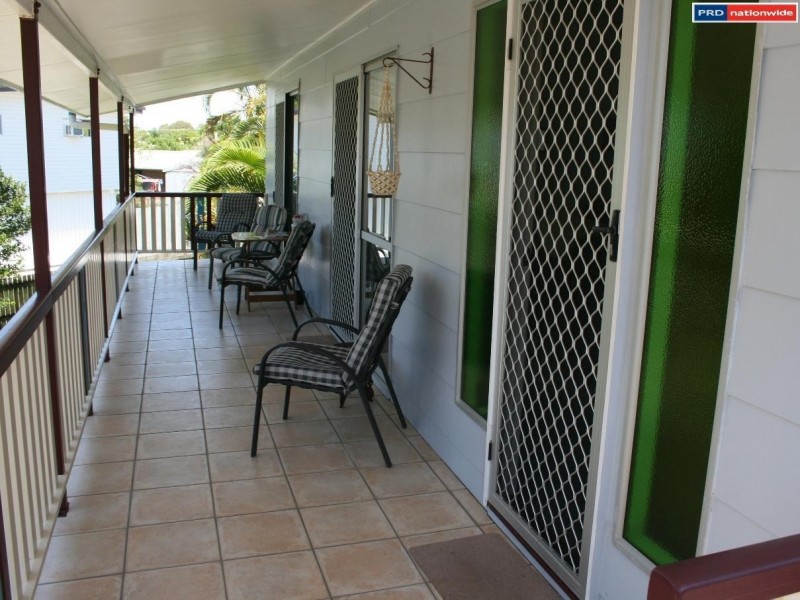 28 Gibbs Street, Urangan QLD 4655