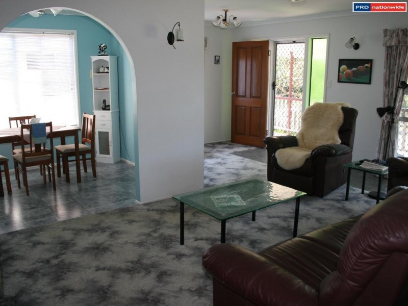 28 Gibbs Street, Urangan QLD 4655