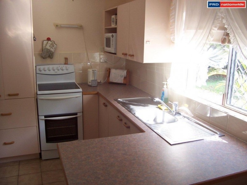 28 Gibbs Street, Urangan QLD 4655