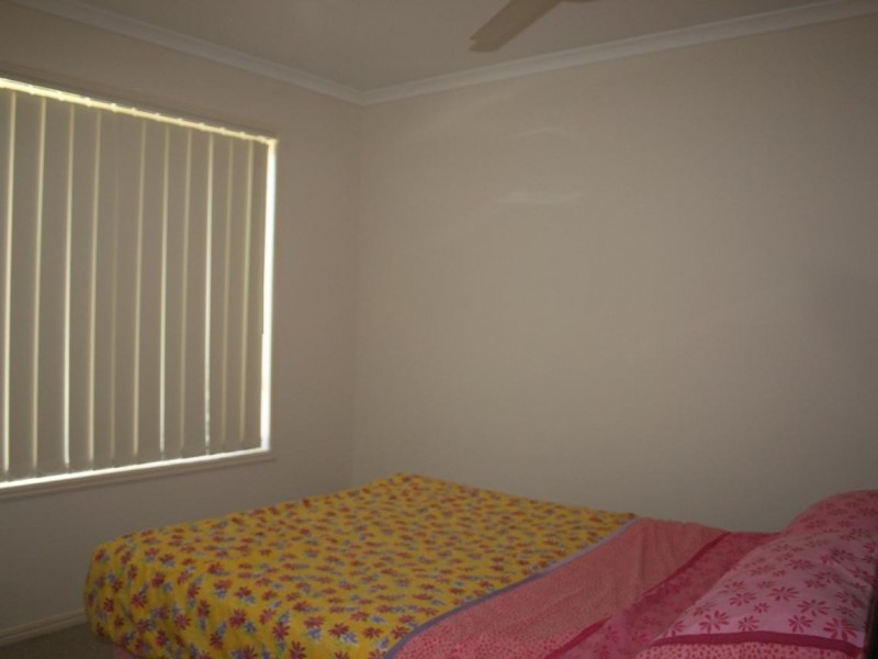 7 Dory Drive, Point Vernon QLD 4655