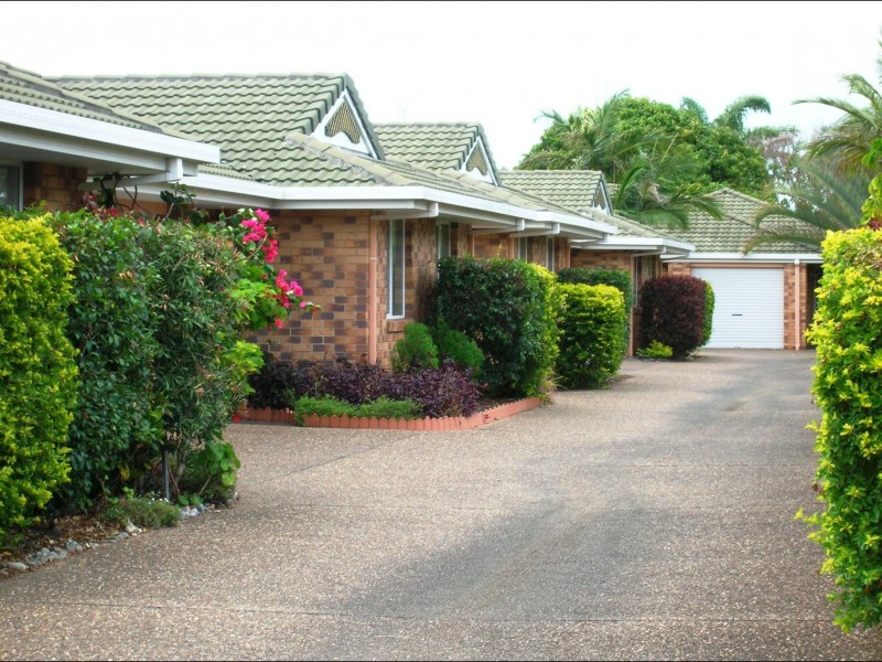 4/13 George Street, Pialba QLD 4655