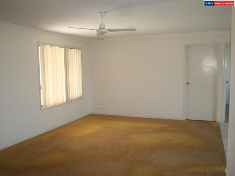 17 Bronton Way, Point Vernon QLD 4655