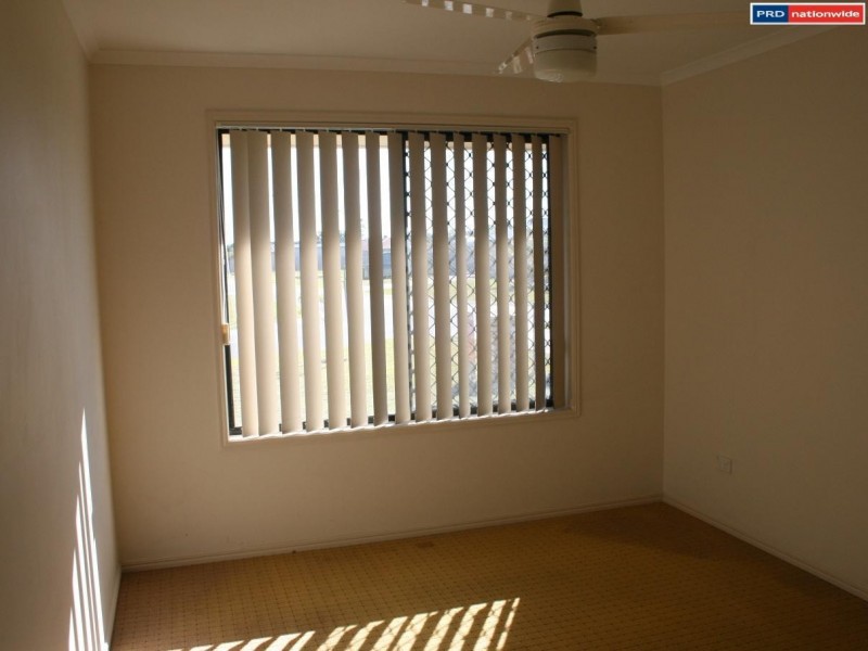 17 Bronton Way, Point Vernon QLD 4655