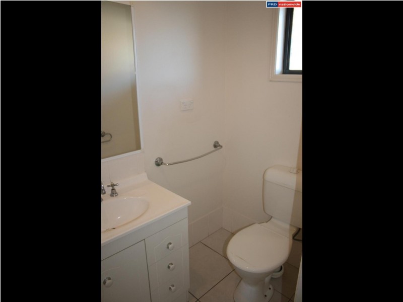 17 Bronton Way, Point Vernon QLD 4655