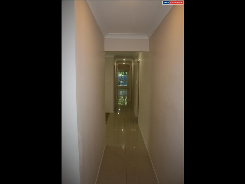 2/11 Daintree Drive, Torquay QLD 4655