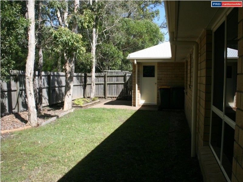 2/11 Daintree Drive, Torquay QLD 4655