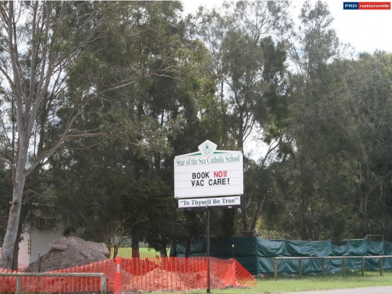 2/11 Daintree Drive, Torquay QLD 4655