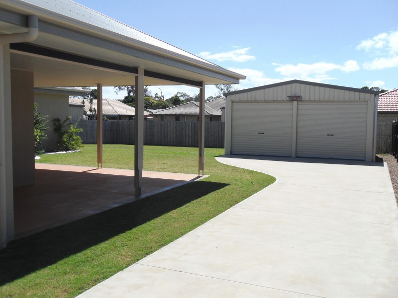 9 Pembridge Cct, Urraween QLD 4655