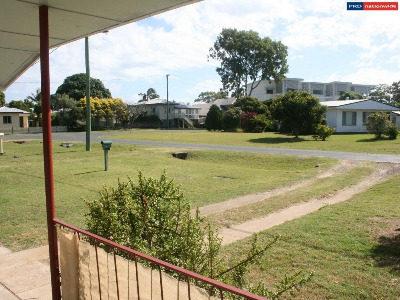7 Ocean Street, Torquay QLD 4655