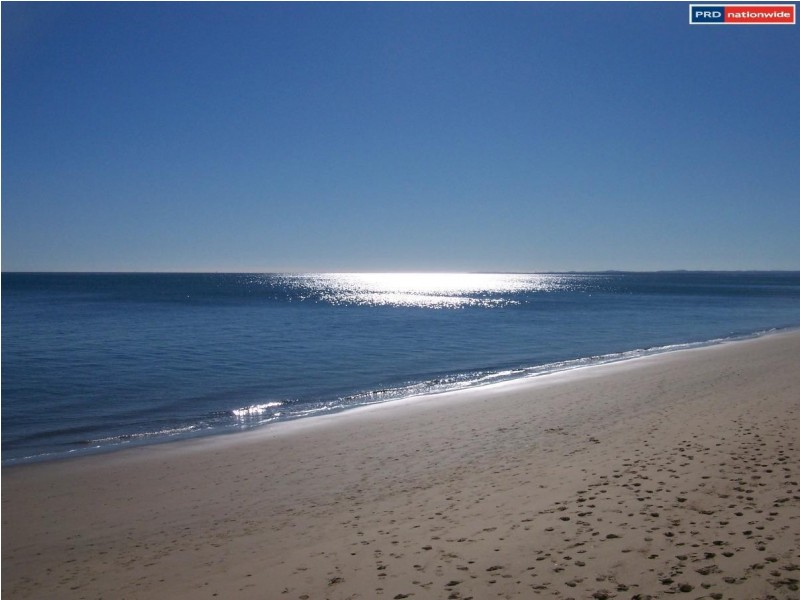 7 Ocean Street, Torquay QLD 4655