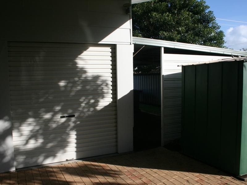 34 Hervey Street, Scarness QLD 4655