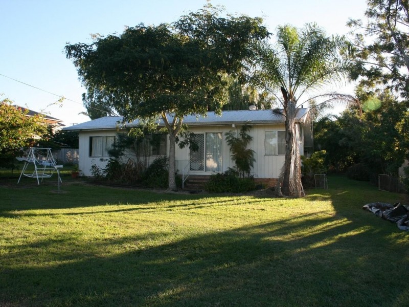 27 Winchelsea Street, Pialba QLD 4655