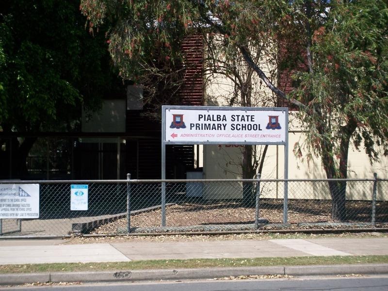 27 Winchelsea Street, Pialba QLD 4655