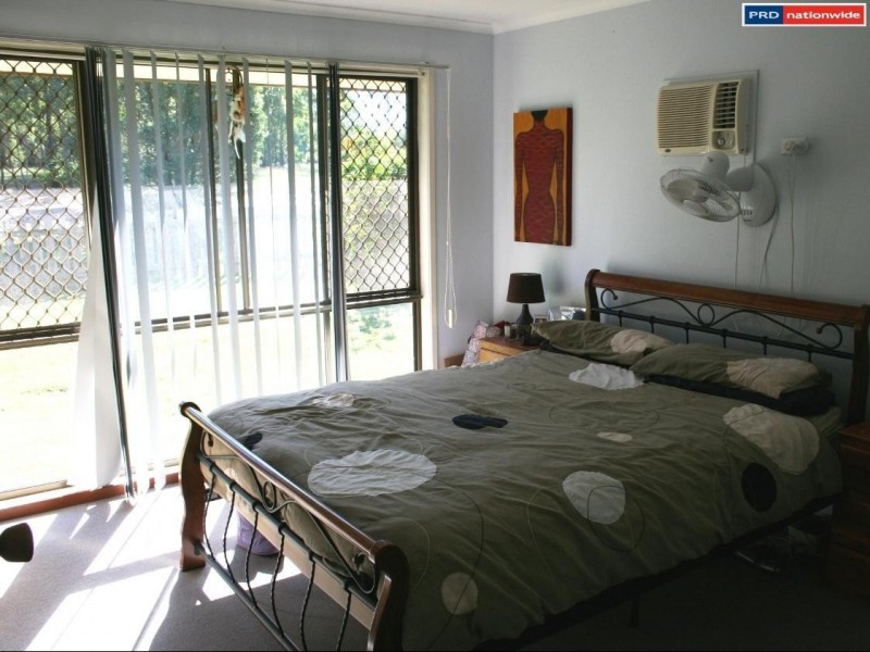 106 Corser Street, Point Vernon QLD 4655