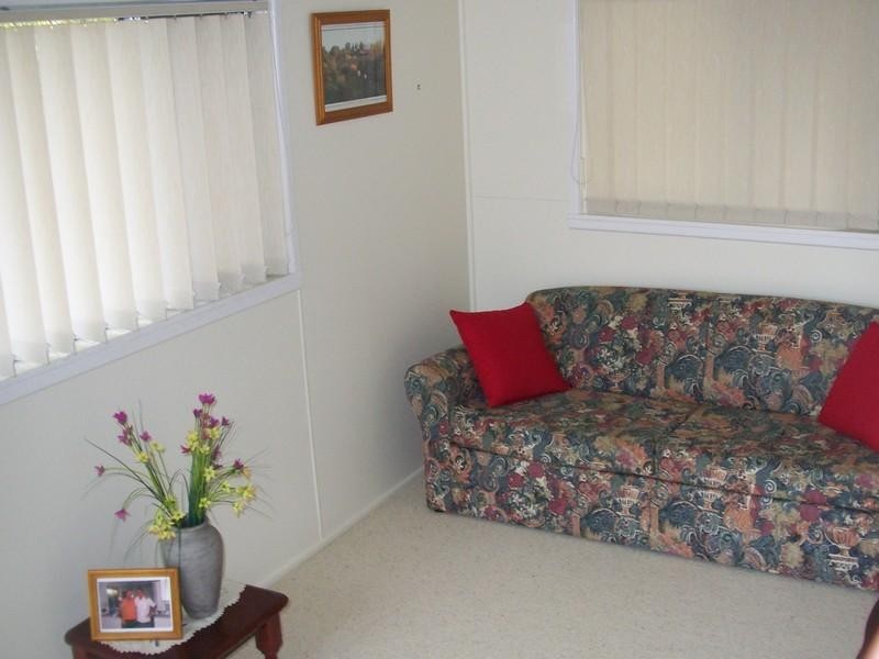 18 Minguin Street, Scarness QLD 4655